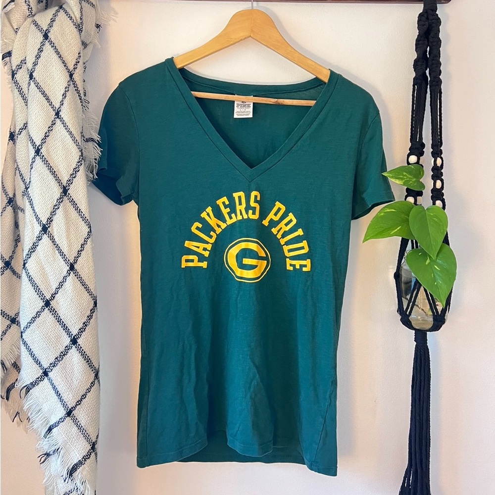 VS PINK Green Bay Packers Shirt